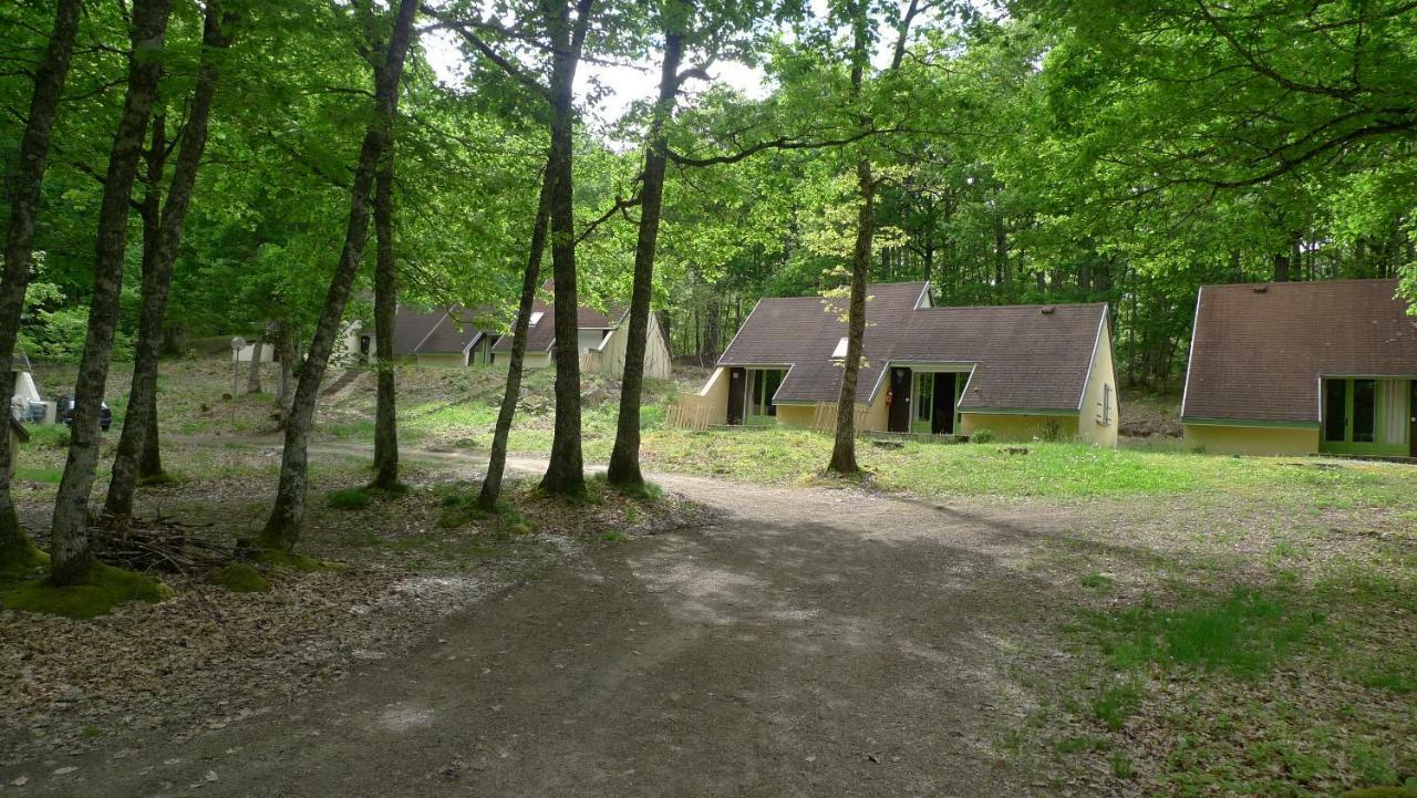 Gites La Foret Chenerailles Exterior foto