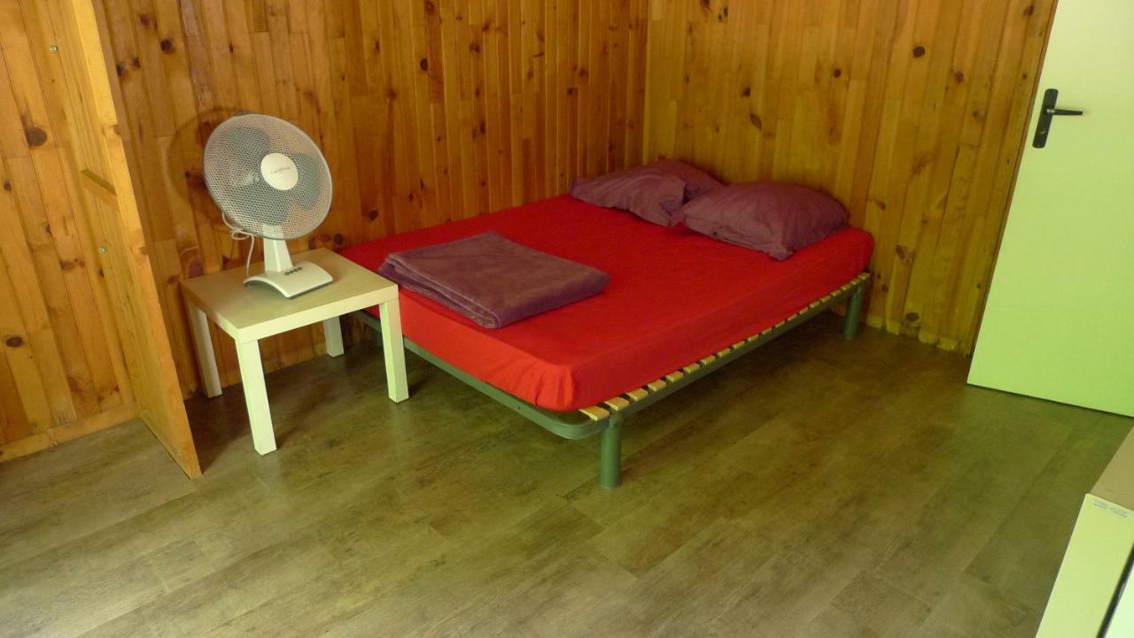 Gites La Foret Chenerailles Exterior foto